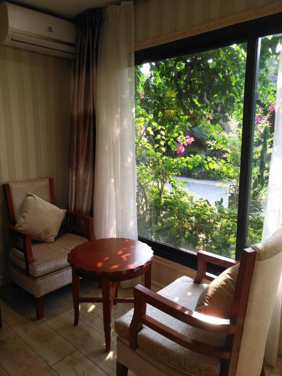 Hôtel des Jardins Abidjan Exterior foto