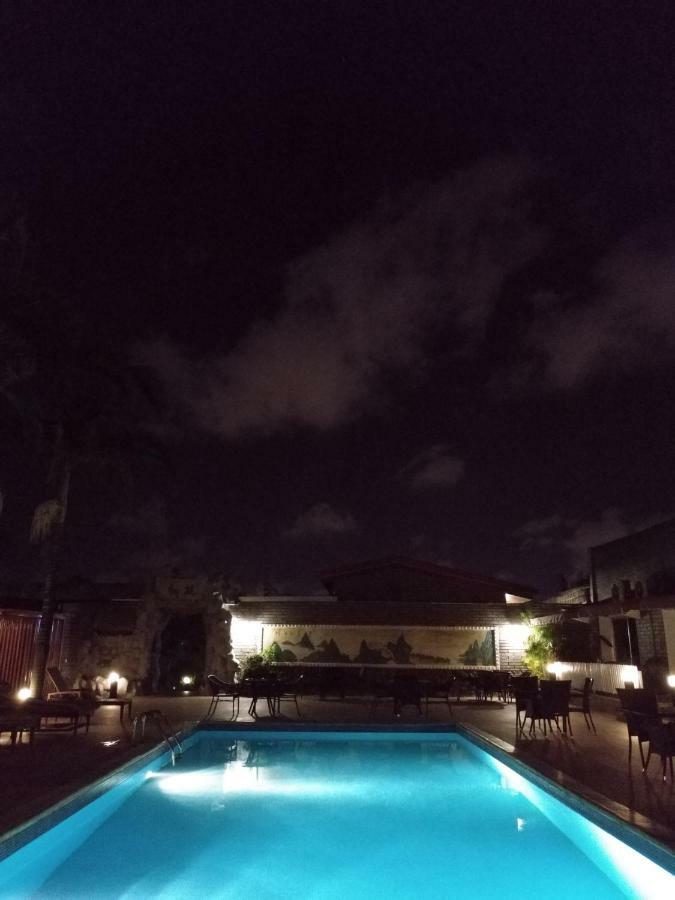 Hôtel des Jardins Abidjan Exterior foto